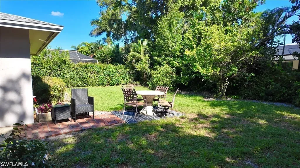 541 Landmark Drive Naples FL 34112