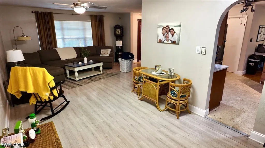 541 Landmark Drive Naples FL 34112