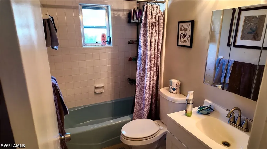 541 Landmark Drive Naples FL 34112