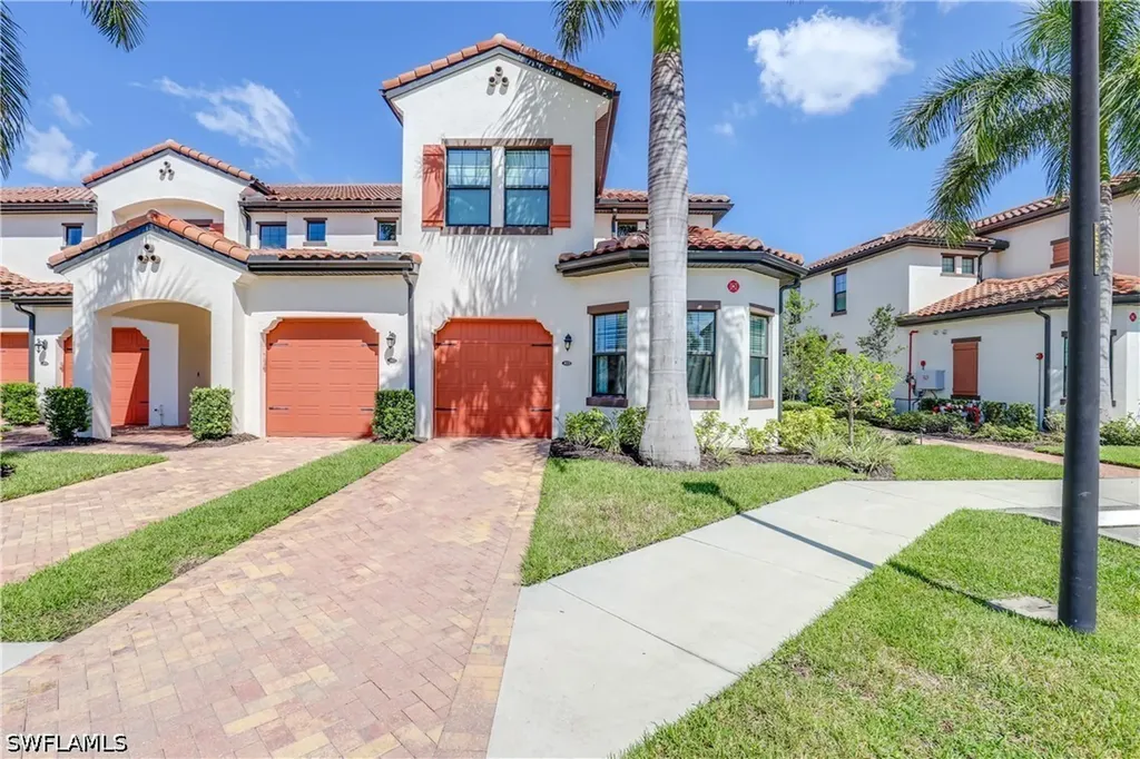 15145 Palmer Lake Circle Naples FL 34109