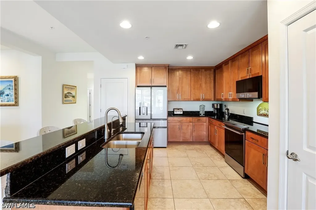15145 Palmer Lake Circle Naples FL 34109