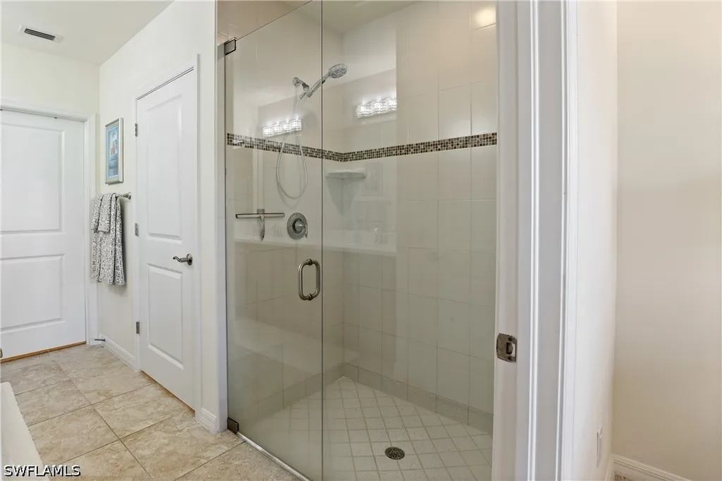 15145 Palmer Lake Circle Naples FL 34109