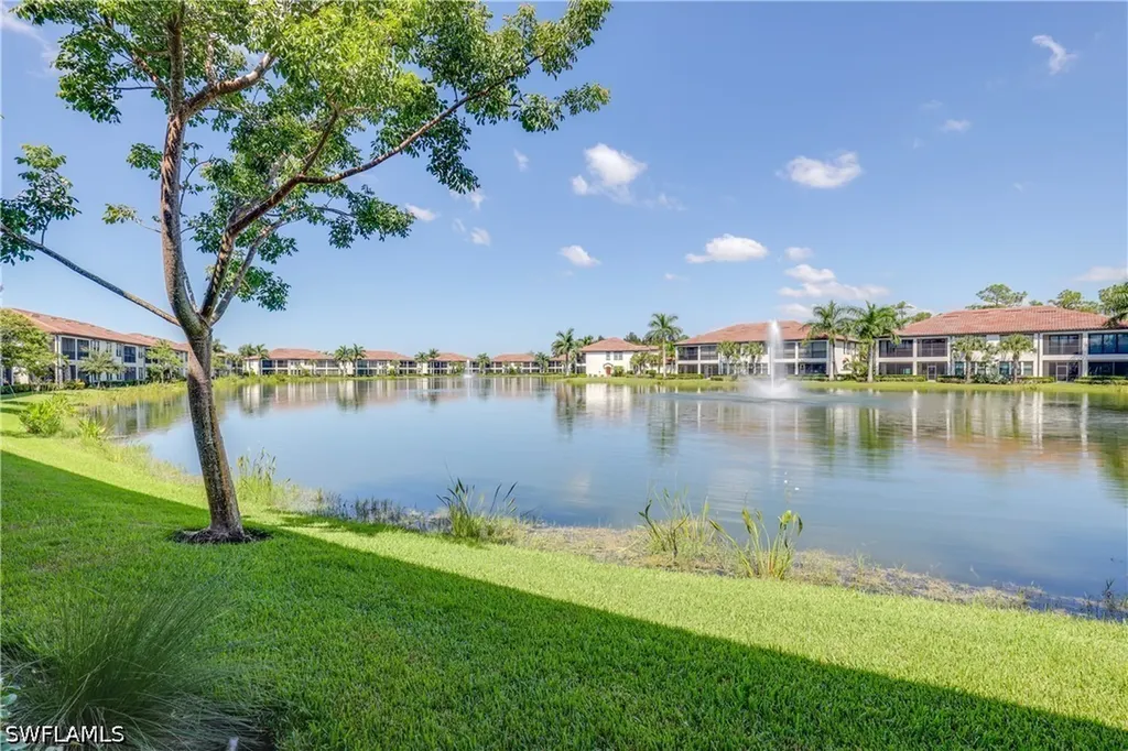 15145 Palmer Lake Circle Naples FL 34109