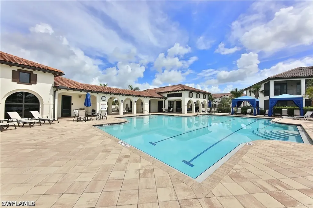 15145 Palmer Lake Circle Naples FL 34109