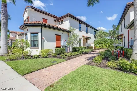 15145 Palmer Lake Circle Naples FL 34109