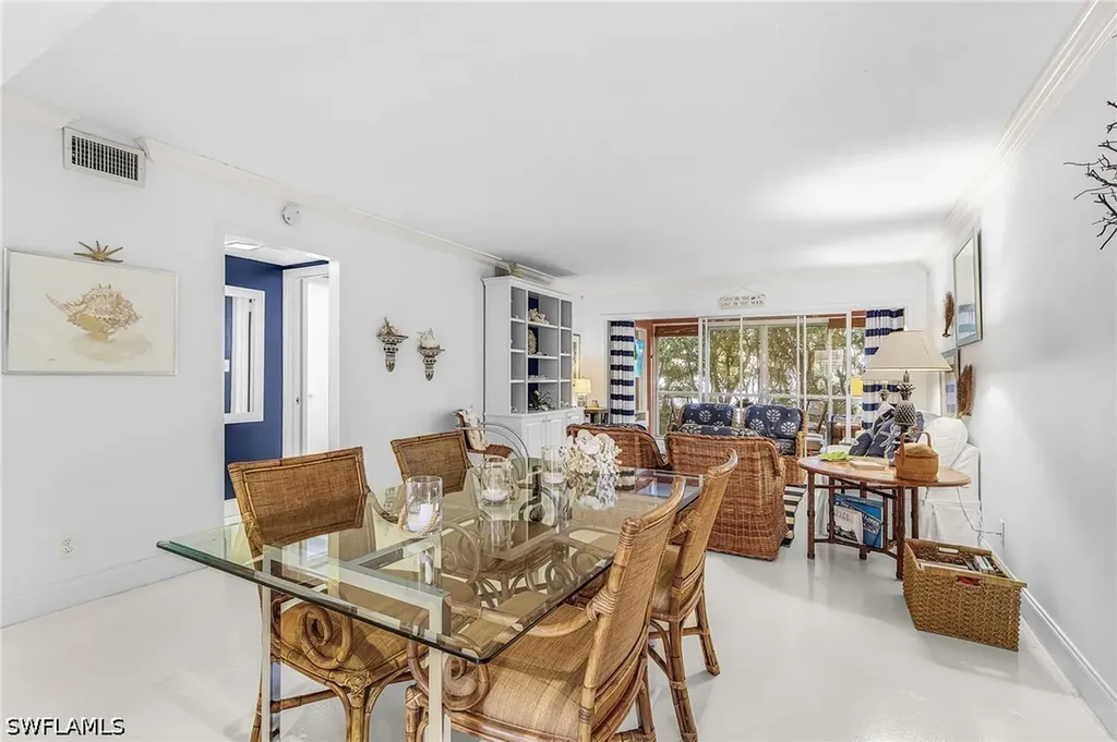 280 2nd Avenue S Naples FL 34102