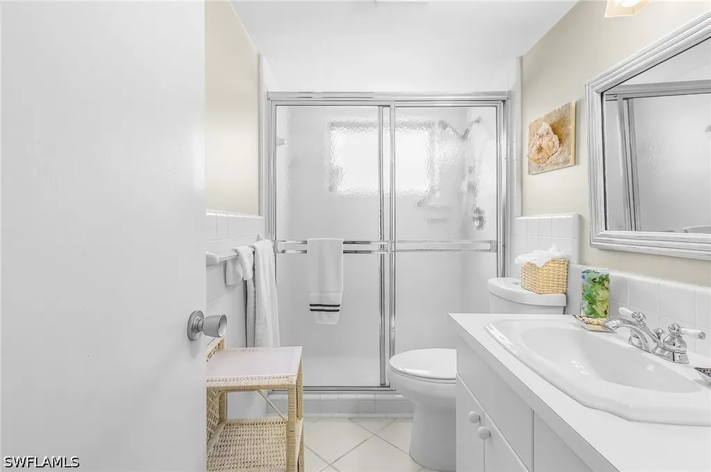 280 2nd Avenue S Naples FL 34102