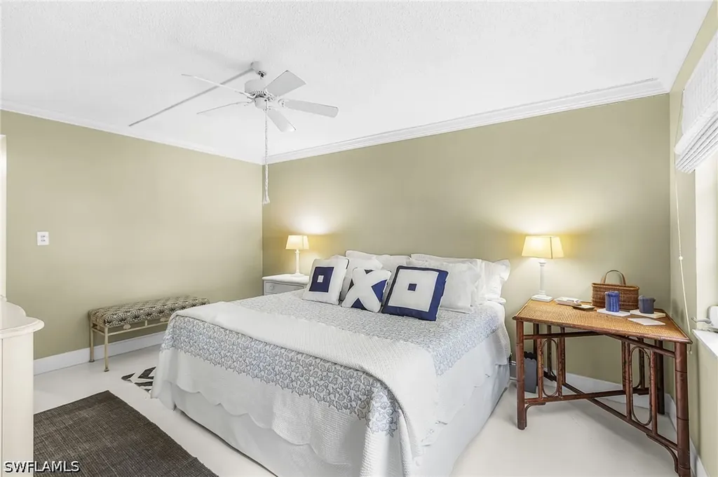 280 2nd Avenue S Naples FL 34102