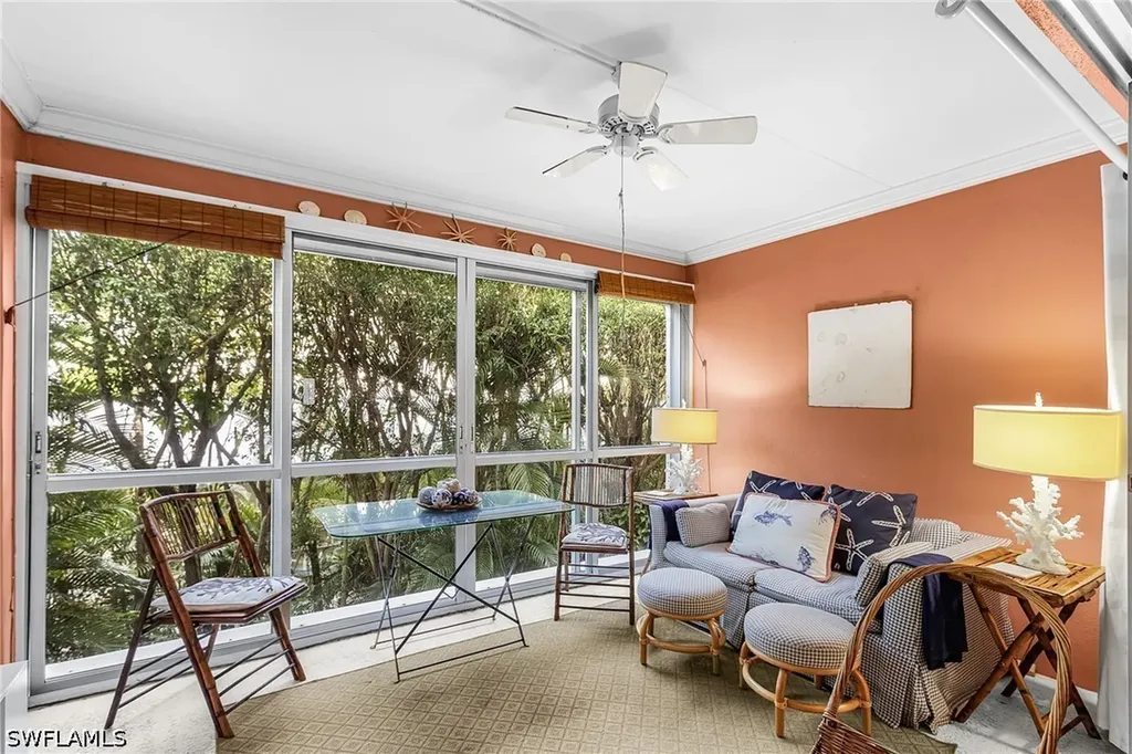 280 2nd Avenue S Naples FL 34102