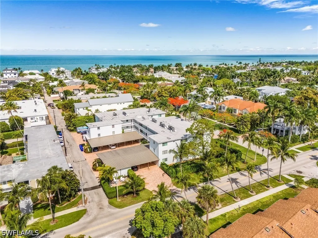 280 2nd Avenue S Naples FL 34102