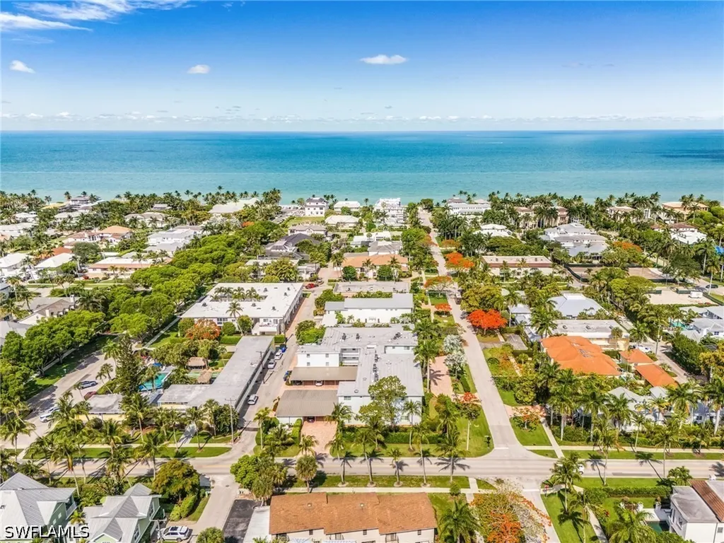 280 2nd Avenue S Naples FL 34102