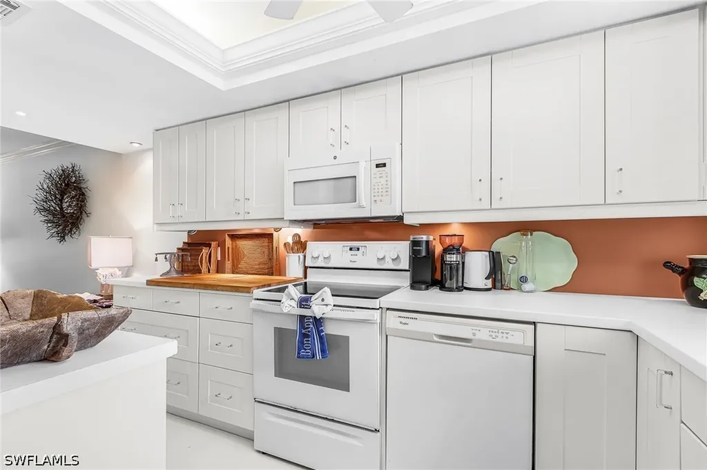 280 2nd Avenue S Naples FL 34102