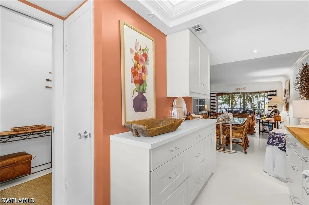280 2nd Avenue S Naples FL 34102