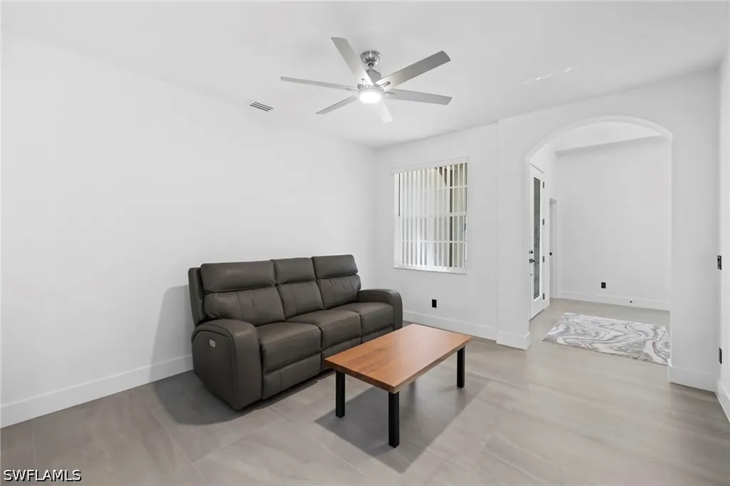 6903 Mauna Loa Lane Naples FL 34113
