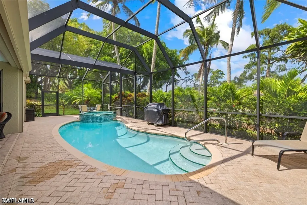 6903 Mauna Loa Lane Naples FL 34113