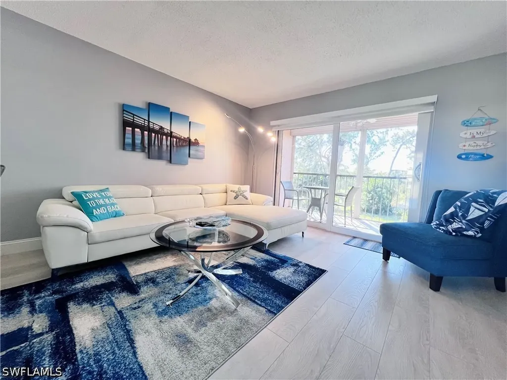 400 Forest Lakes Boulevard Naples FL 34105