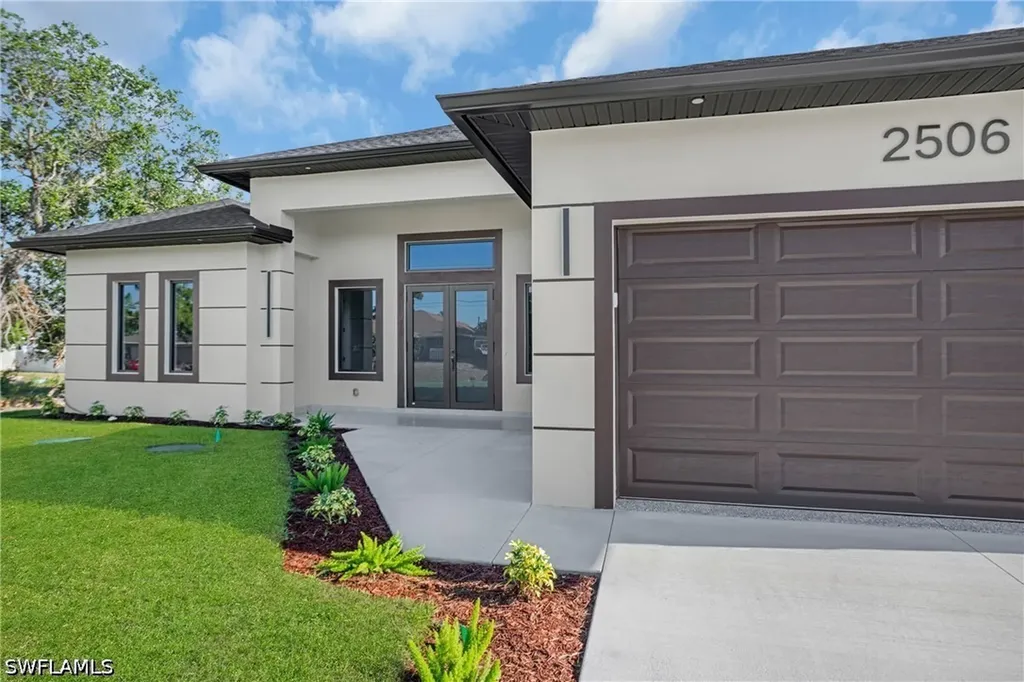 2506 51st Street SW Lehigh Acres FL 33976