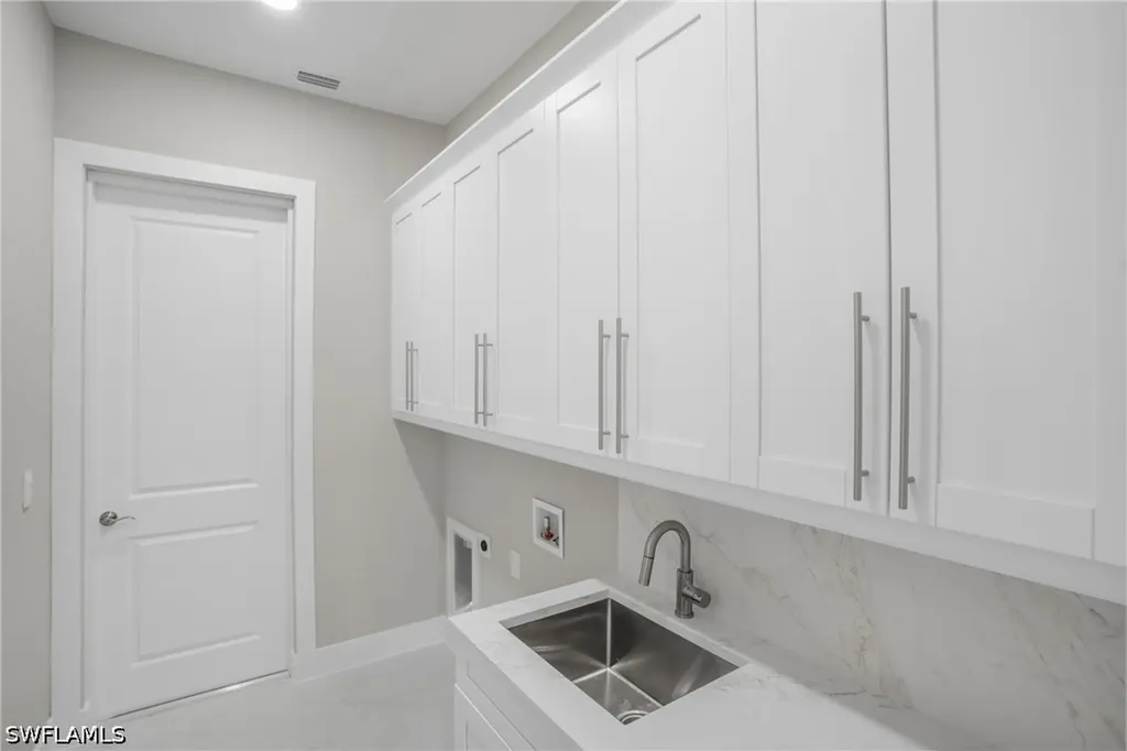 2506 51st Street SW Lehigh Acres FL 33976