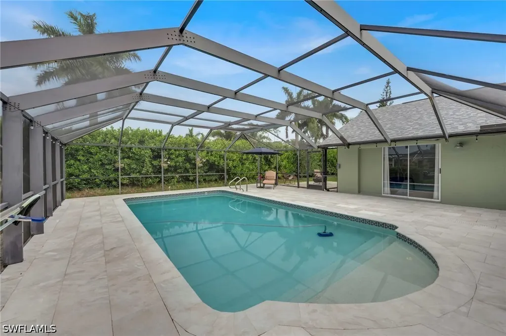 248 Channing Court Naples FL 34110