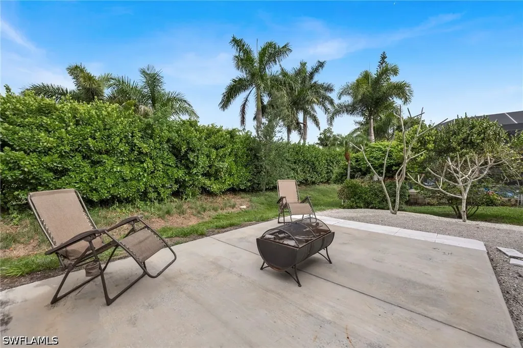 248 Channing Court Naples FL 34110