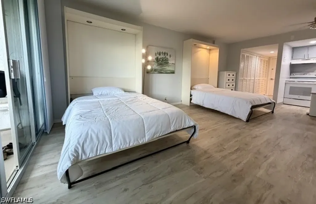 3 Bluebill Avenue Naples FL 34108