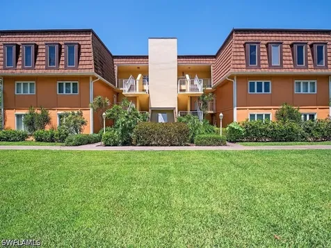 1840 Bald Eagle Drive Naples FL 34105