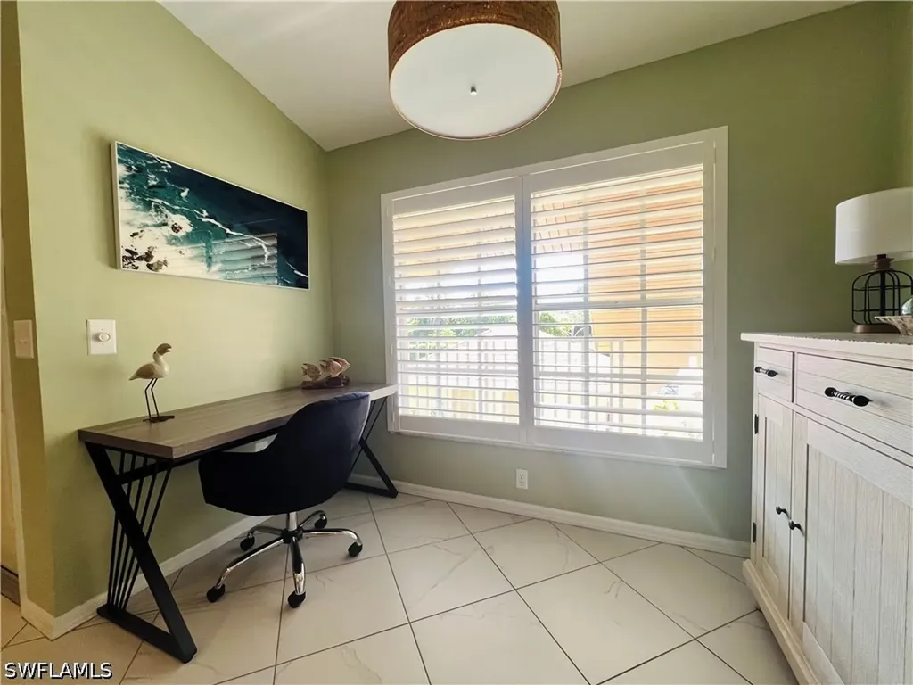 8073 Panther Trail Naples FL 34113