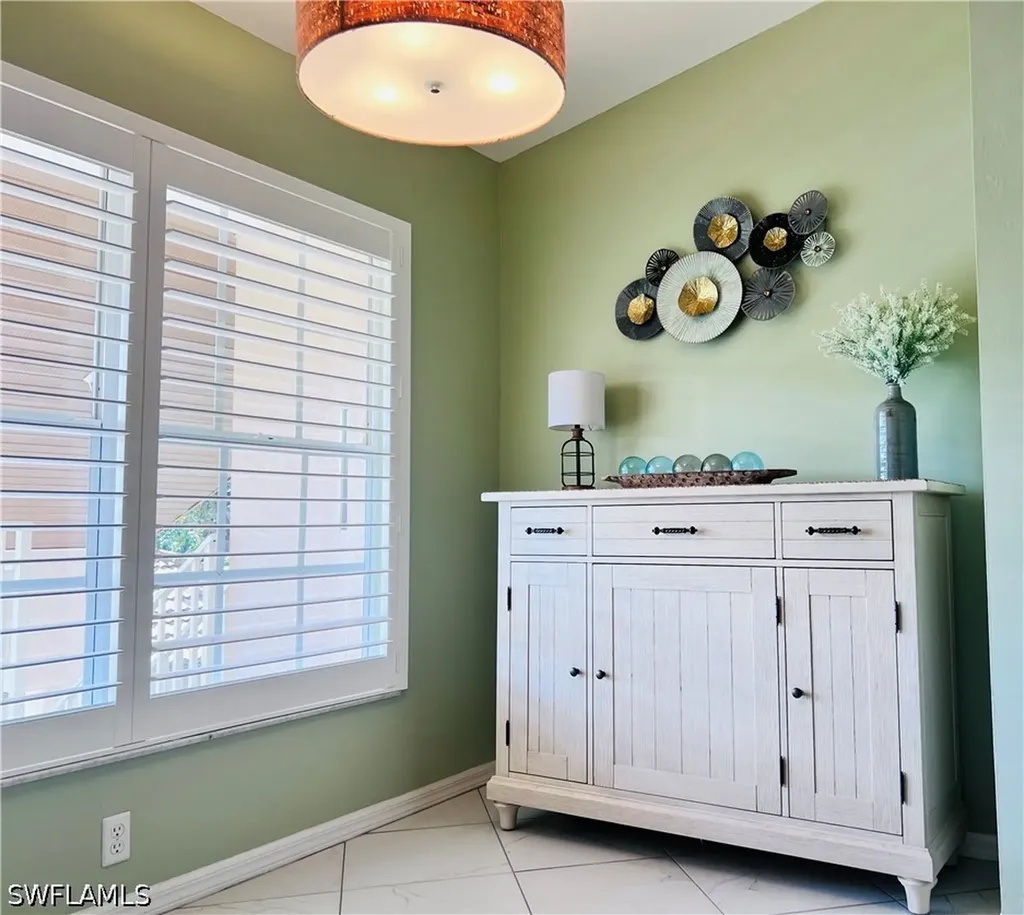8073 Panther Trail Naples FL 34113