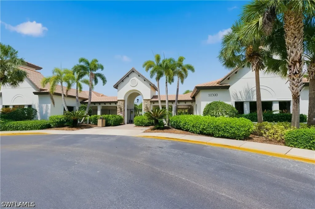 10051 Mimosa Silk Drive Fort Myers FL 33913