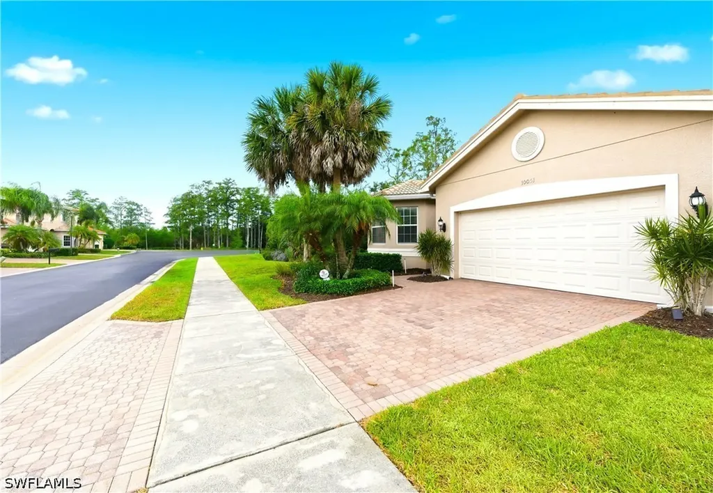 10051 Mimosa Silk Drive Fort Myers FL 33913