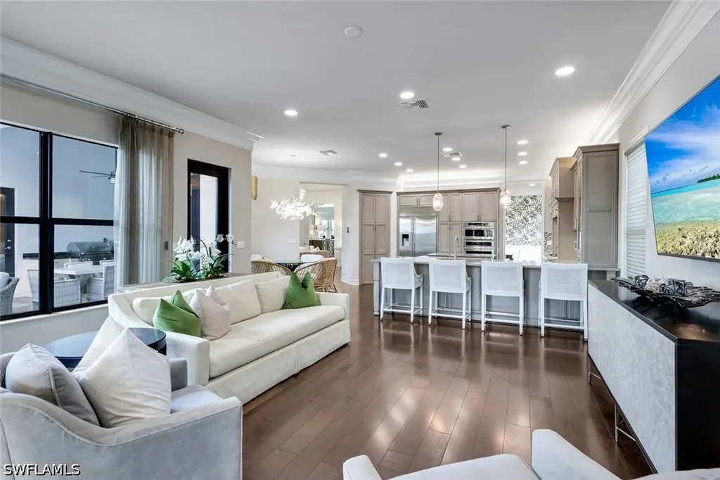 4056 Nova Lane Naples FL 34119