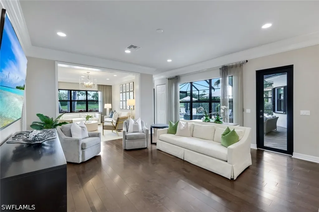 4056 Nova Lane Naples FL 34119
