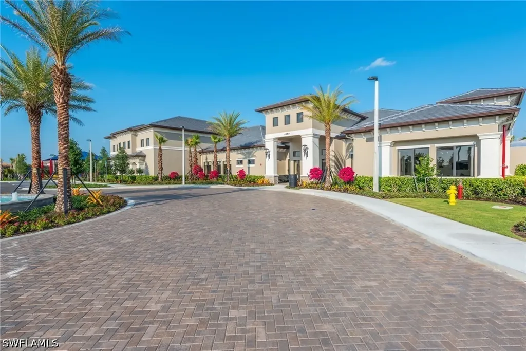 4056 Nova Lane Naples FL 34119