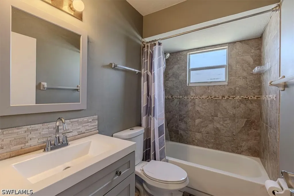 17328 Castile Road Fort Myers FL 33967