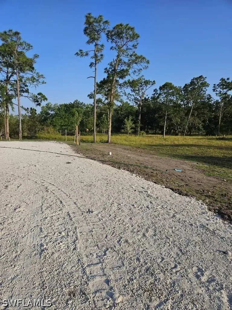 1375 W Ash Road Labelle FL 33935