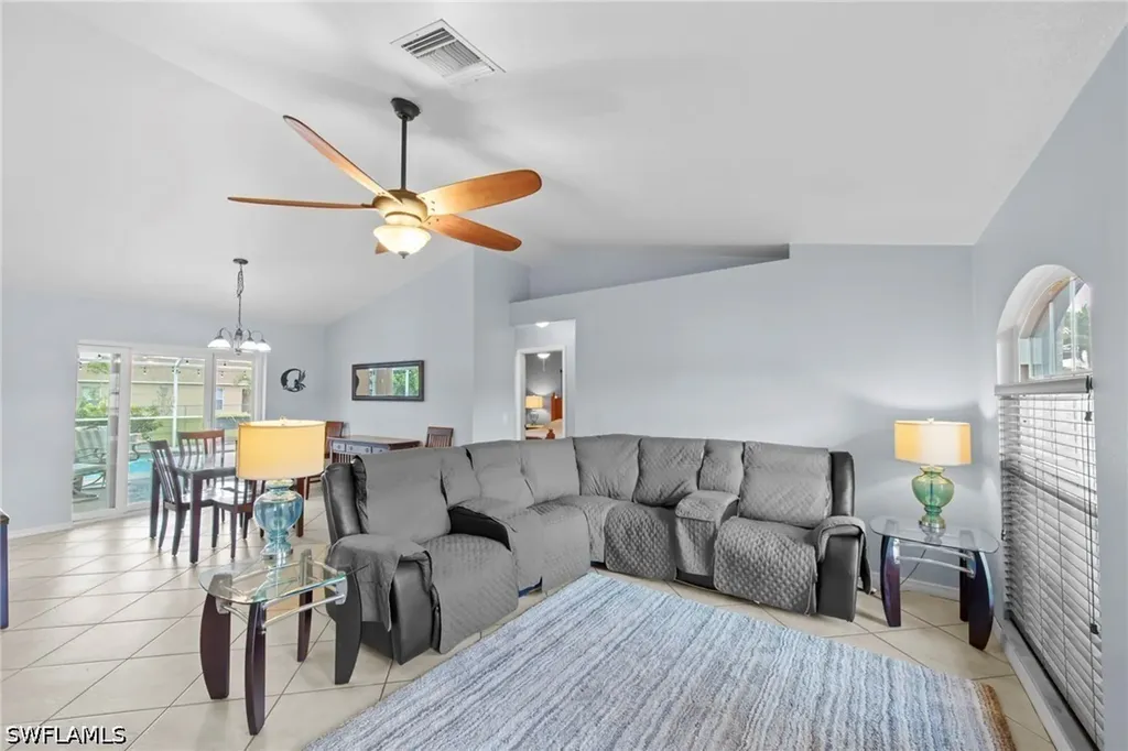618 SE 15th Terrace Cape Coral FL 33990