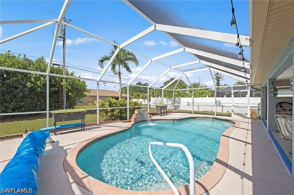 618 SE 15th Terrace Cape Coral FL 33990