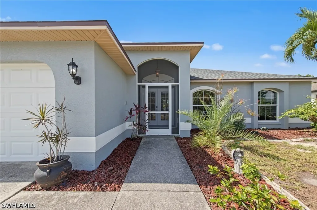 618 SE 15th Terrace Cape Coral FL 33990