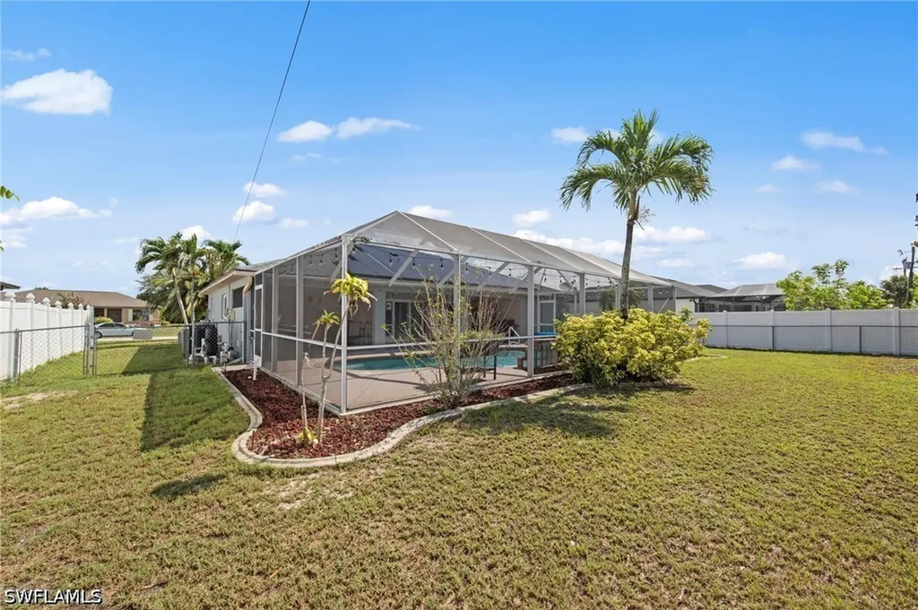 618 SE 15th Terrace Cape Coral FL 33990