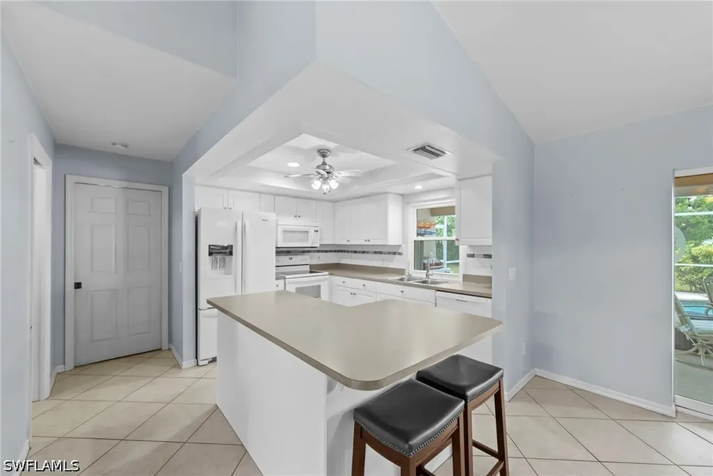 618 SE 15th Terrace Cape Coral FL 33990