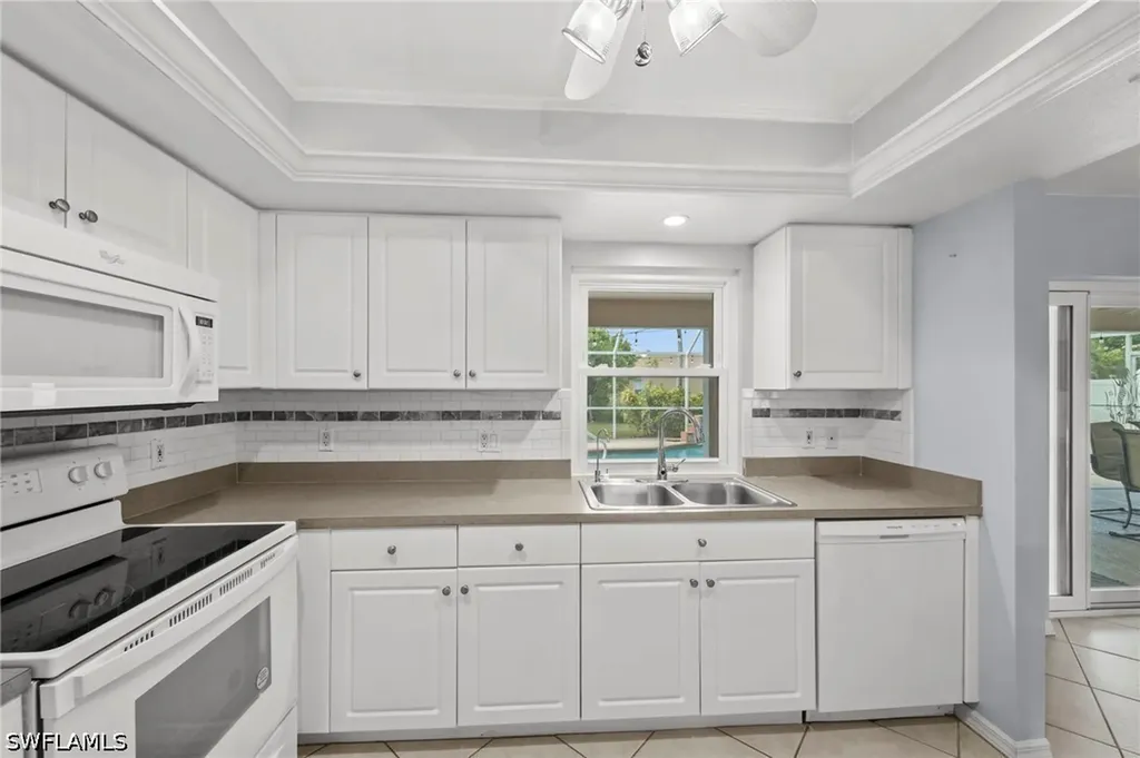 618 SE 15th Terrace Cape Coral FL 33990