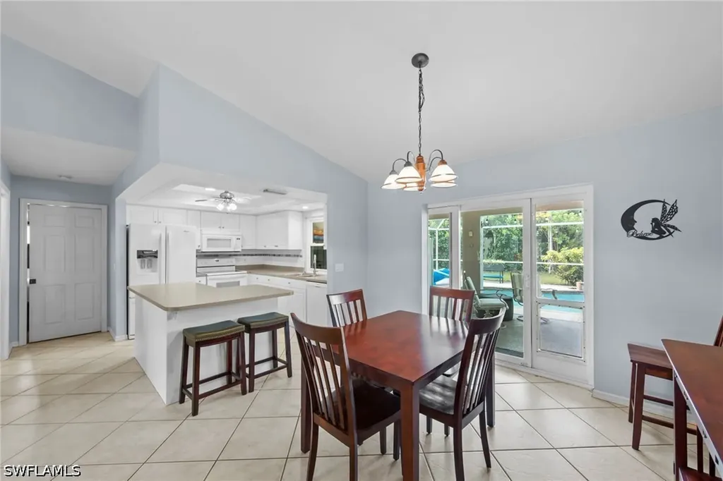 618 SE 15th Terrace Cape Coral FL 33990