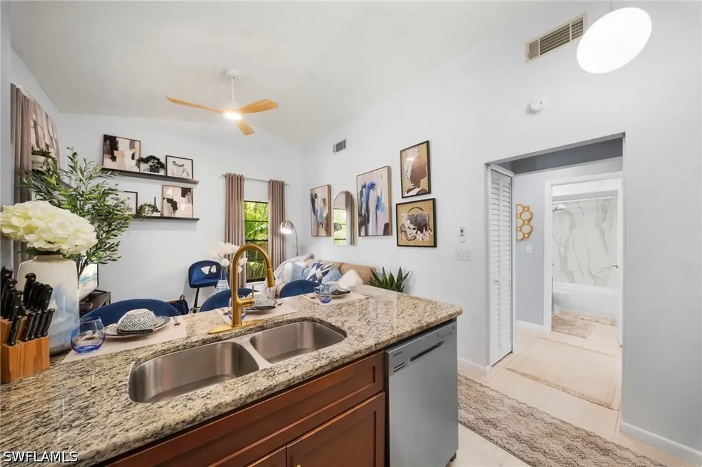19101 Pine Run Lane Fort Myers FL 33967