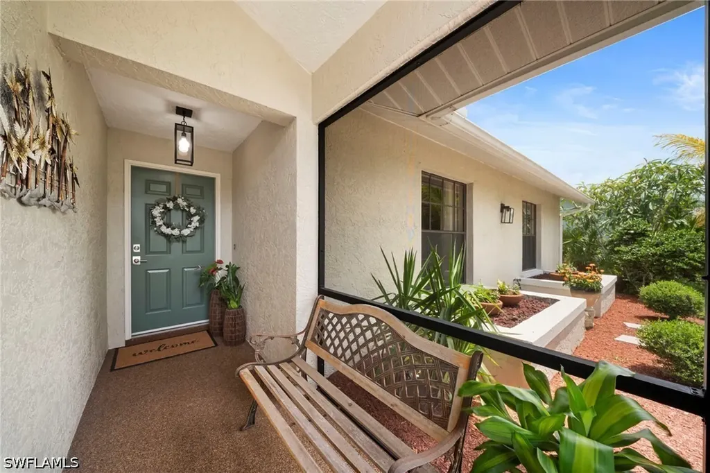 19101 Pine Run Lane Fort Myers FL 33967