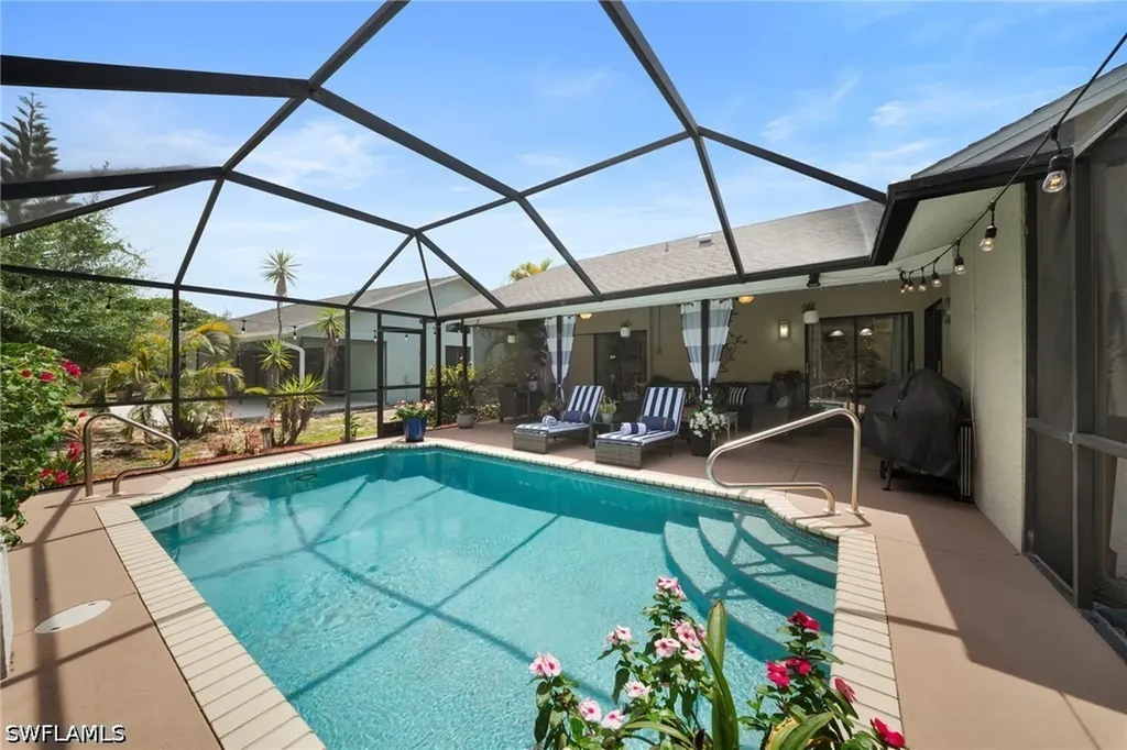 19101 Pine Run Lane Fort Myers FL 33967