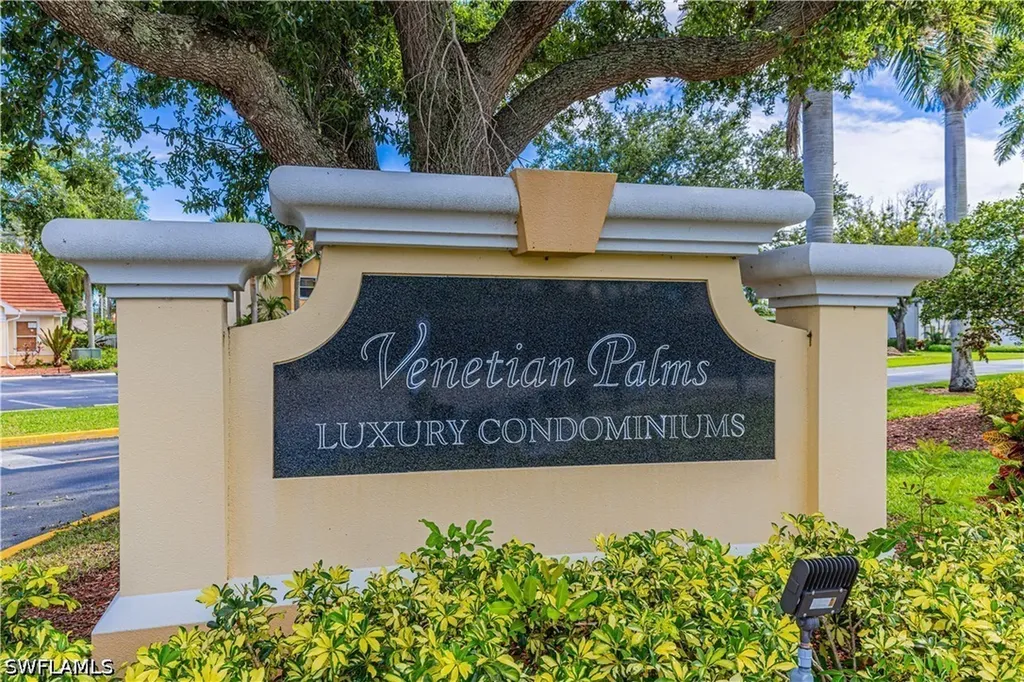 12610 Equestrian Circle Fort Myers FL 33907