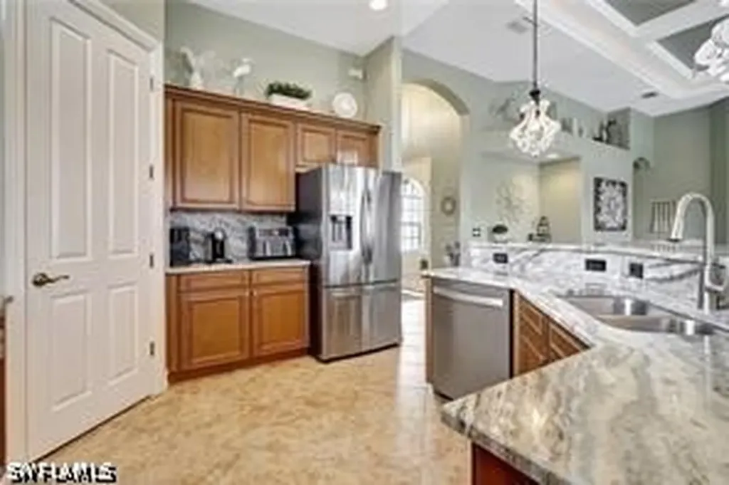 7636 Sussex Court Naples FL 34113