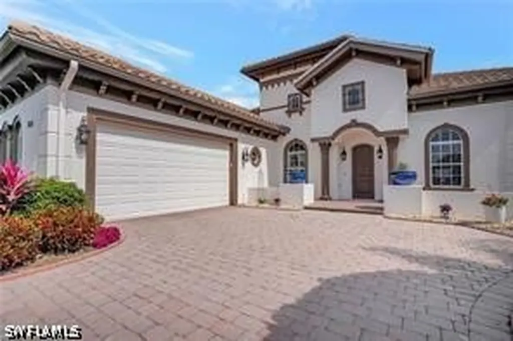 7636 Sussex Court Naples FL 34113