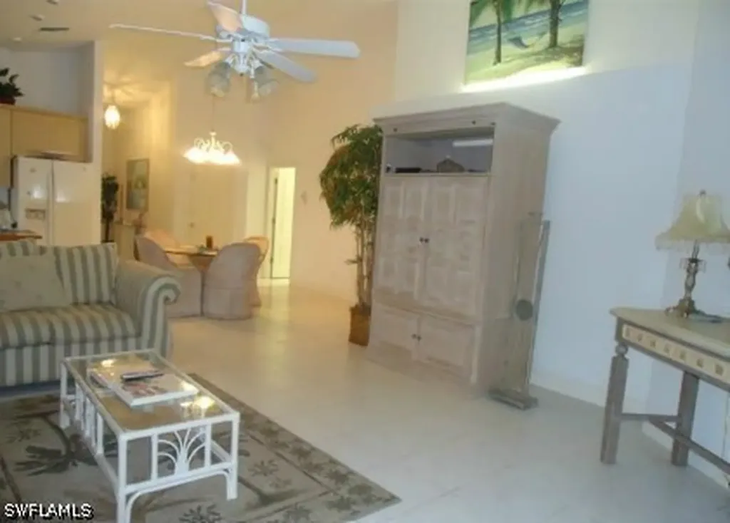 566 110th Avenue N Naples FL 34108