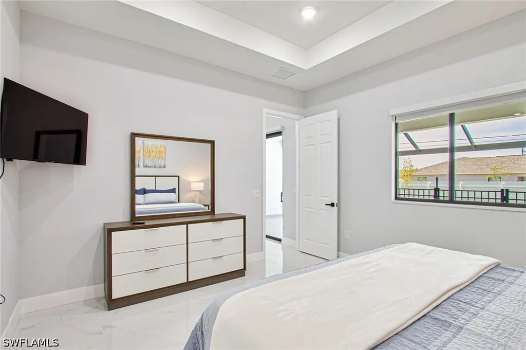 836 NE 6th Place Cape Coral FL 33909